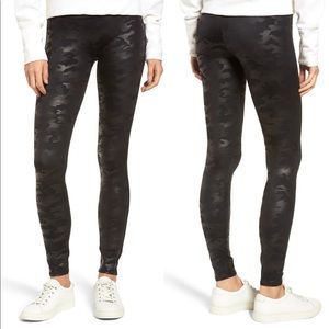 NWT Spanx Faux Camo Leather Leggings Sz L